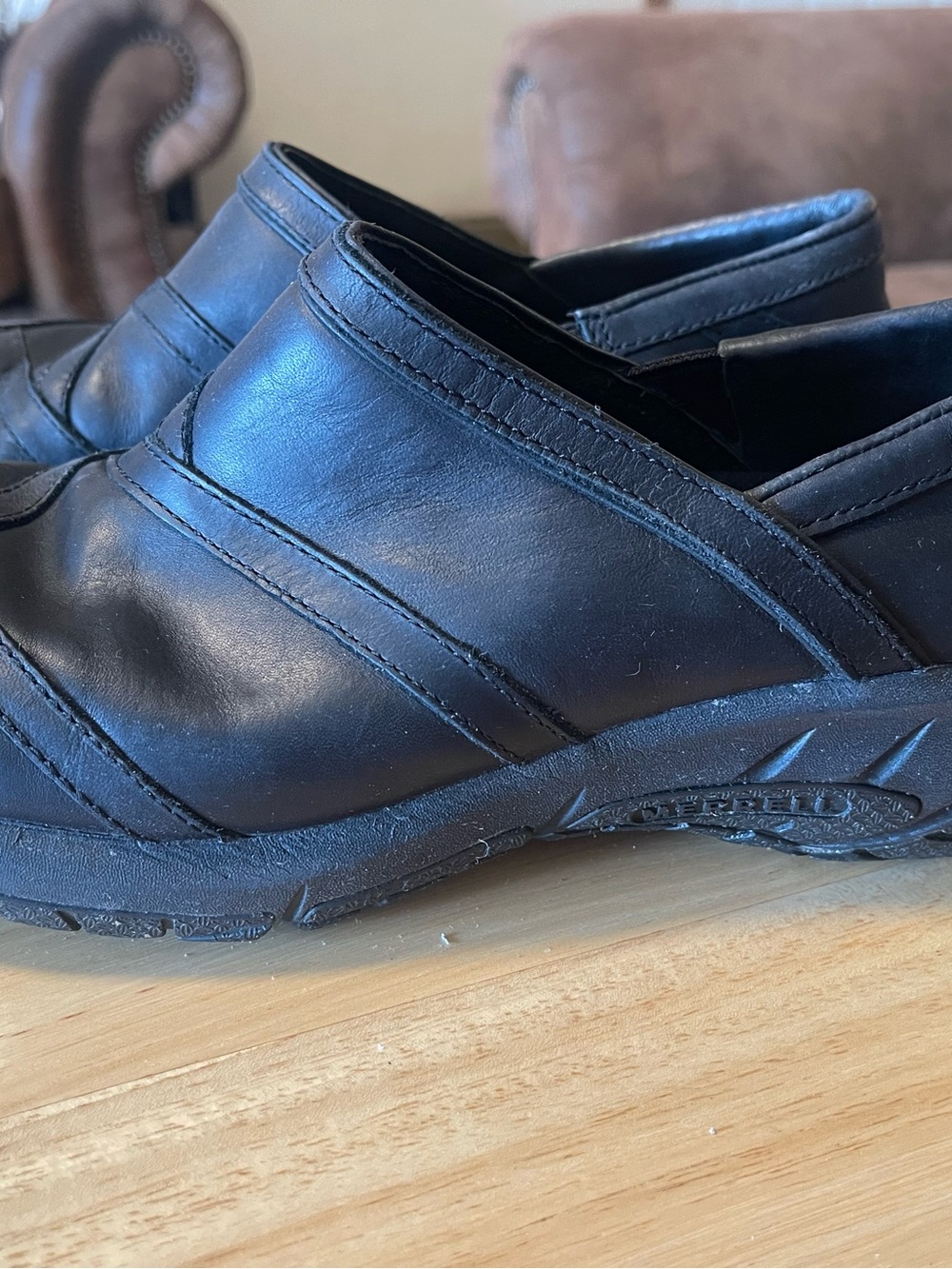 Merrell J46732 Women's Black Leather Slip-On Comfort Walking Shoes US 8.5